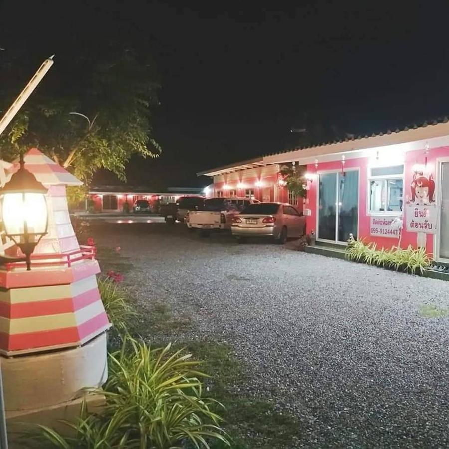 Saan Rak Resort Prachuap Khiri Khan Buitenkant foto