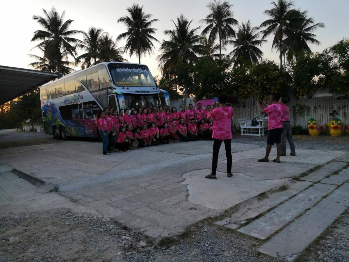Saan Rak Resort Prachuap Khiri Khan Buitenkant foto