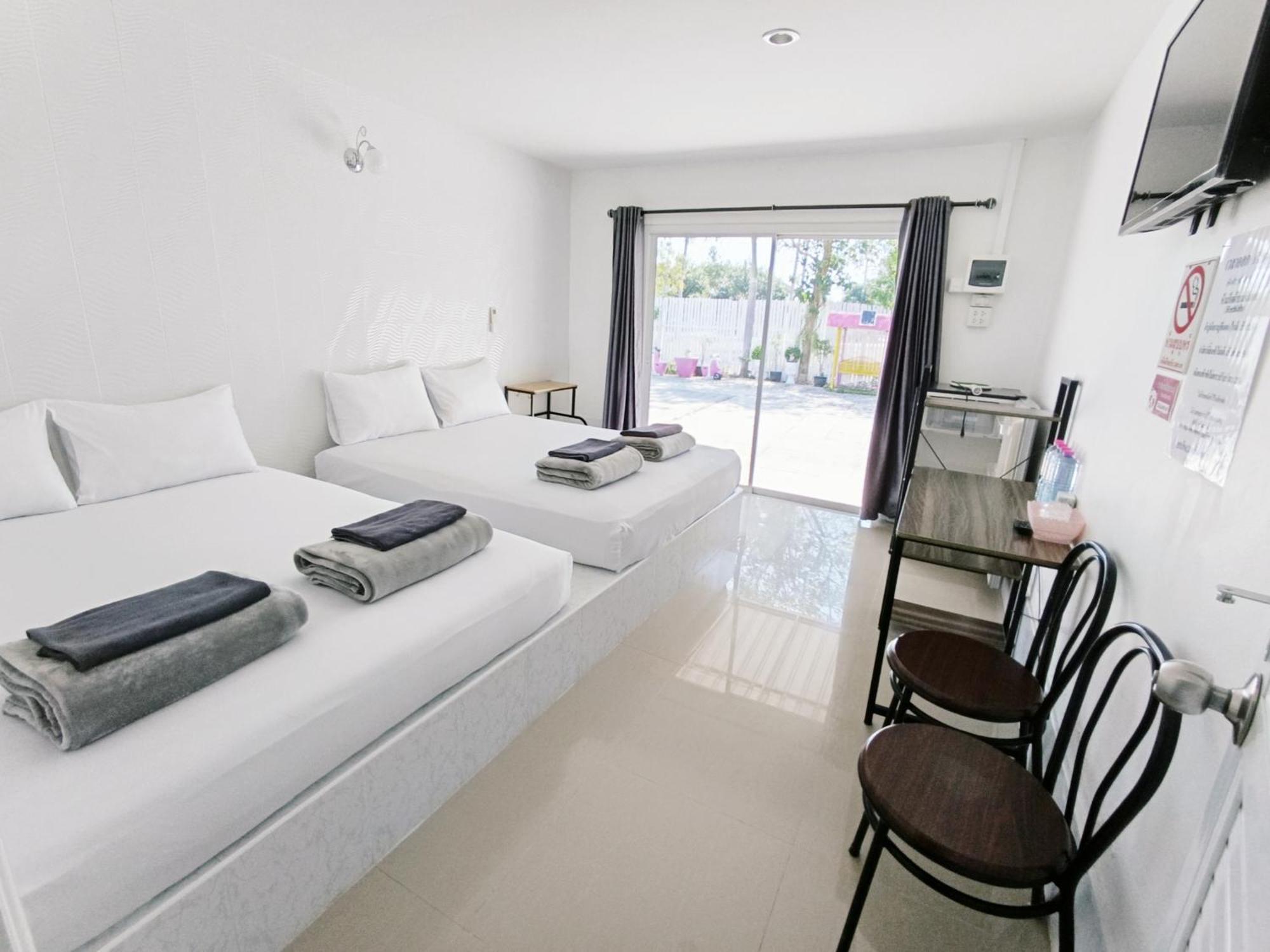 Saan Rak Resort Prachuap Khiri Khan Buitenkant foto